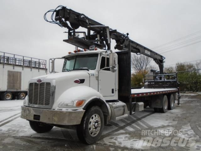 Peterbilt 340 Smagās mašīnas ar celtni