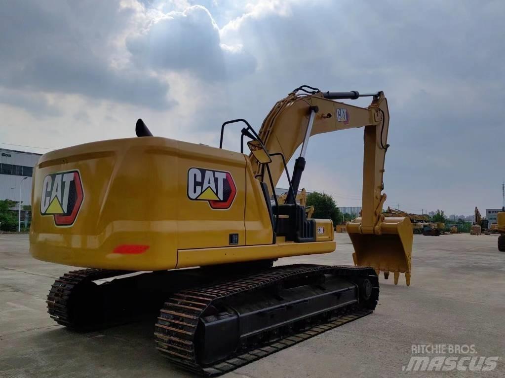 CAT 330 Kāpurķēžu ekskavatori