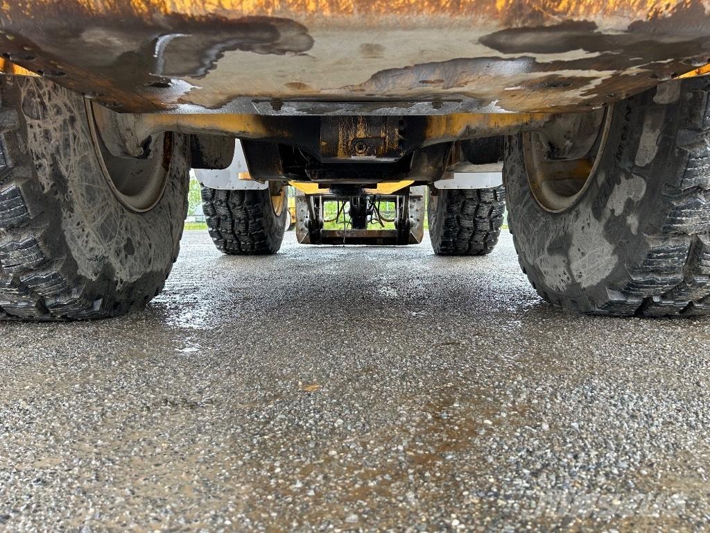 Volvo L 60 E Iekrāvēji uz riteņiem