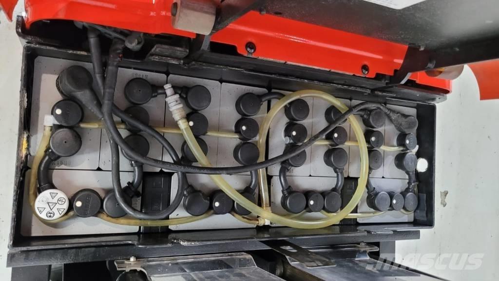 BT SPE 125 Pašgājēji krautnētāji