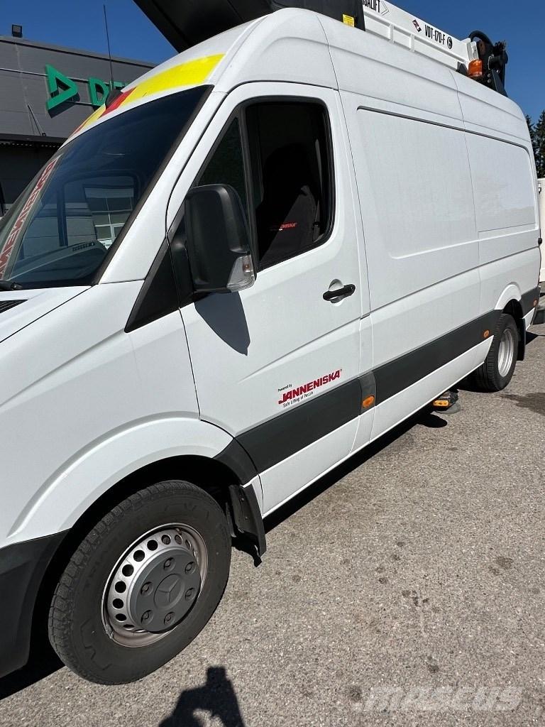 VERSALIFT VDT-170-F Pacēlāji uz automašīnas bāzes