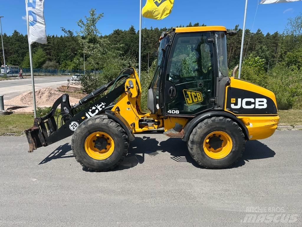 JCB 406 Iekrāvēji uz riteņiem