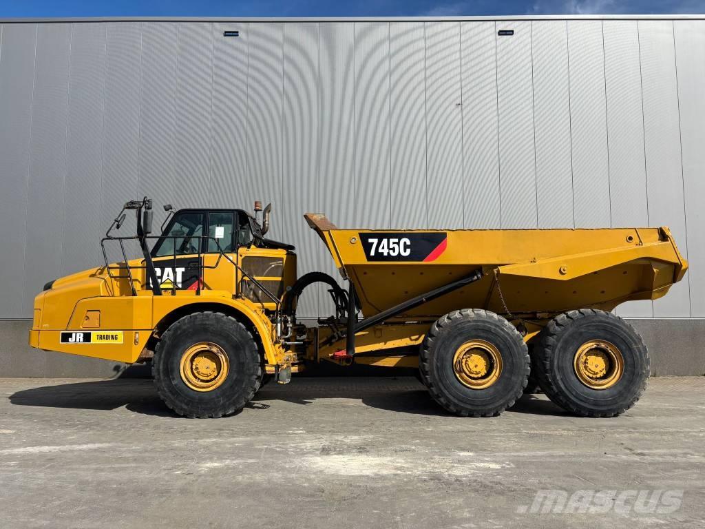 CAT 745 C Artikulētie pašizgāzēji
