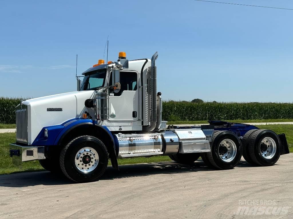 Kenworth T 800 Vilcēji