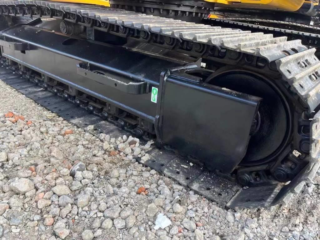 CAT 313 D Kāpurķēžu ekskavatori
