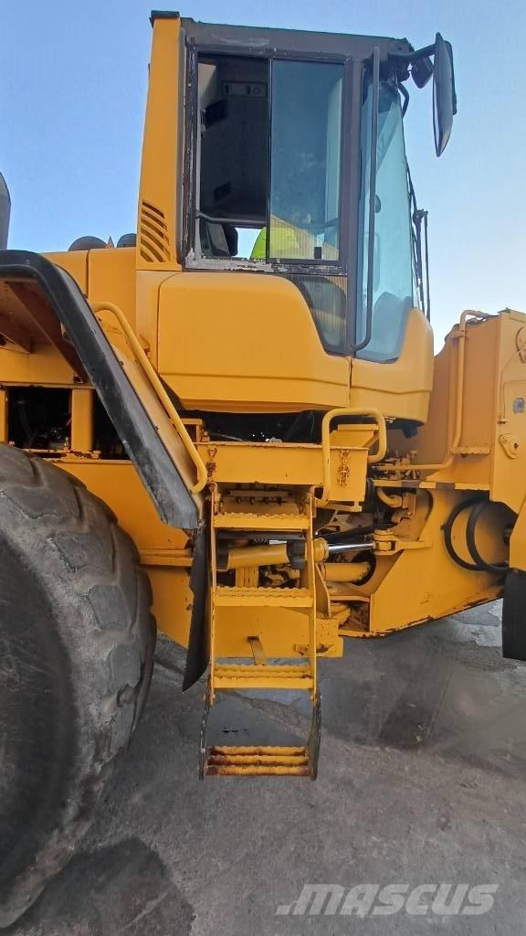 Volvo L 150 F Iekrāvēji uz riteņiem