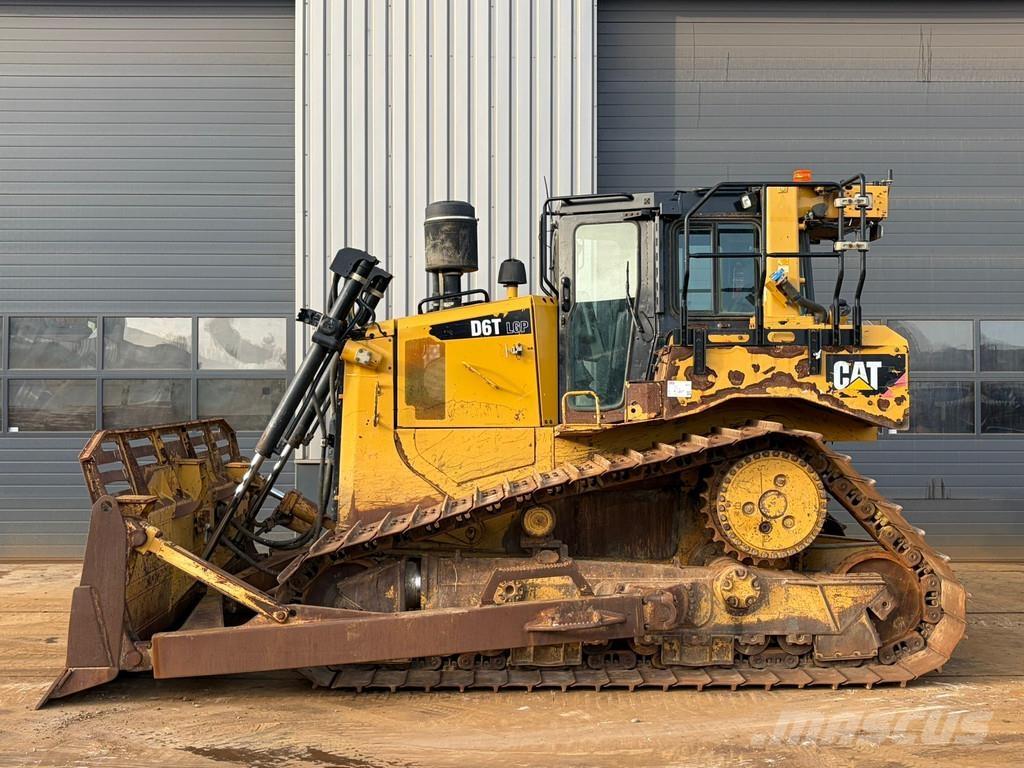 CAT D6T LGP Kāpurķēžu buldozeri