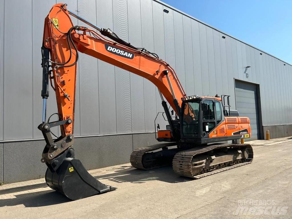 Doosan DX 300 LC-5 Kāpurķēžu ekskavatori