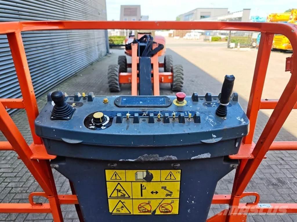 JLG E600 JP Strēles pacēlāji