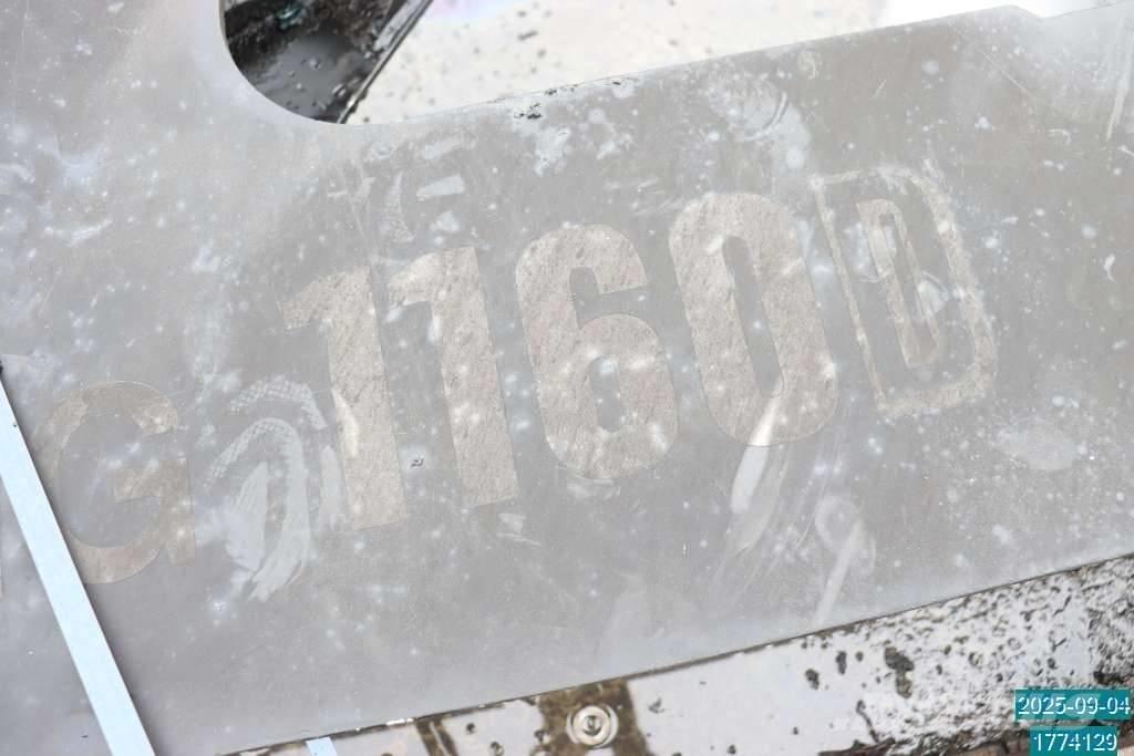 Huddig 1160 D Strēles un kausi
