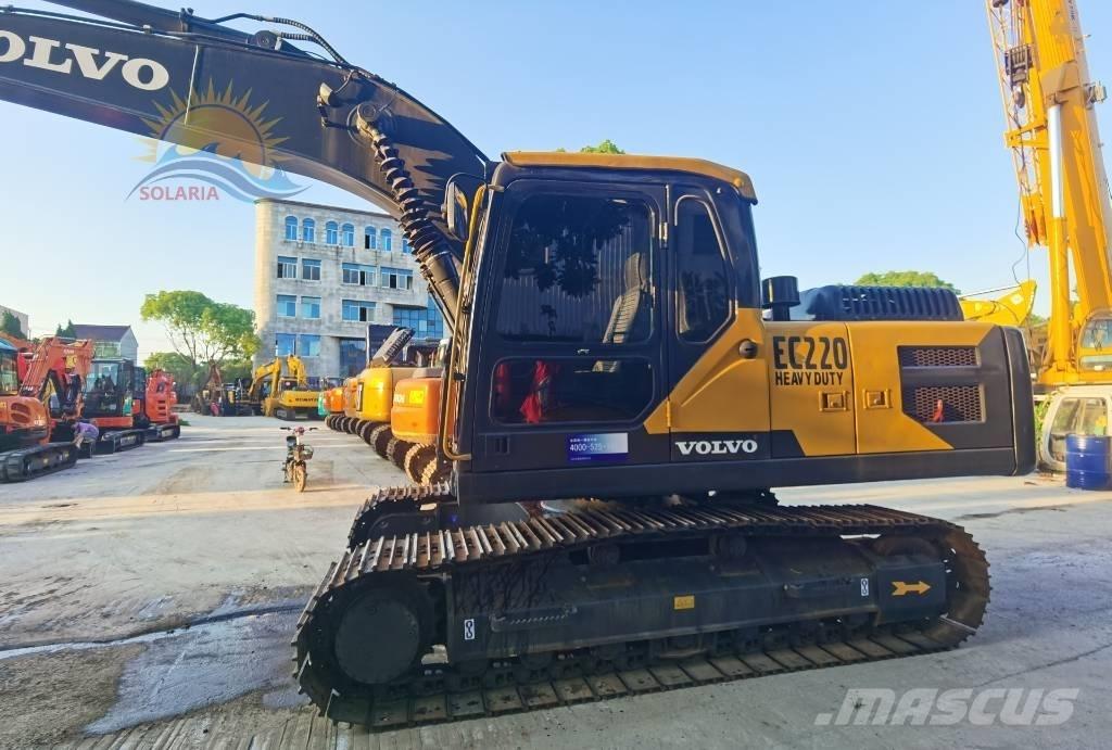 Volvo EC 220 DL Kāpurķēžu ekskavatori