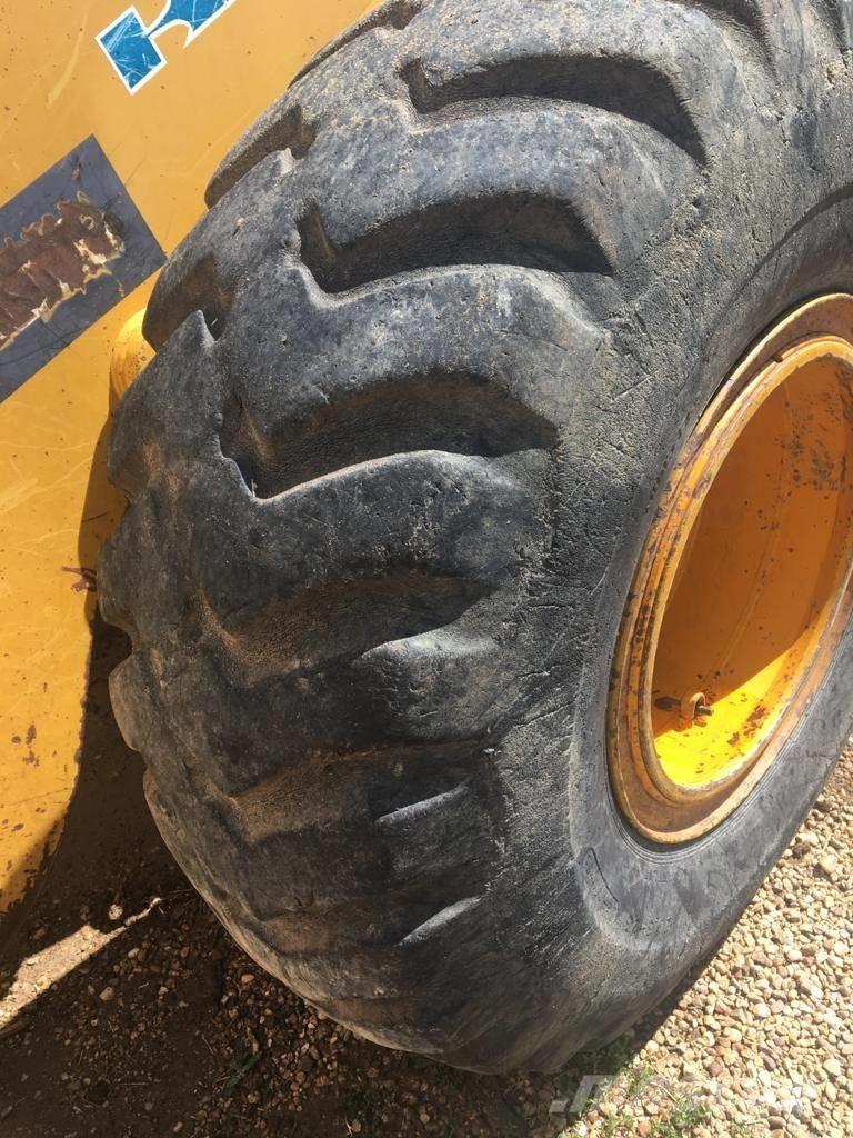 Kawasaki 65 Z IV Iekrāvēji uz riteņiem