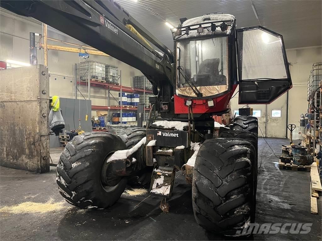 Valmet 911.3 Harvesteri