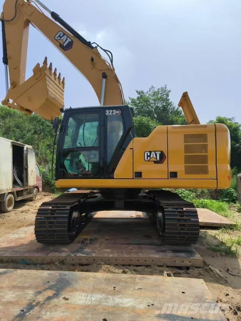 CAT 323 GC Kāpurķēžu ekskavatori