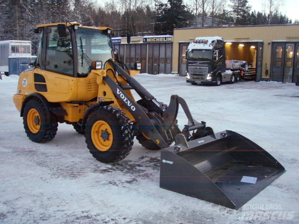 Volvo L 20 F med A/C Iekrāvēji uz riteņiem
