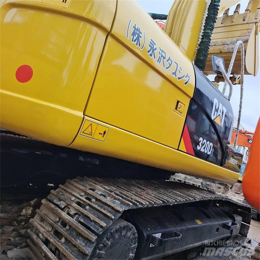 CAT 320 D Kāpurķēžu ekskavatori