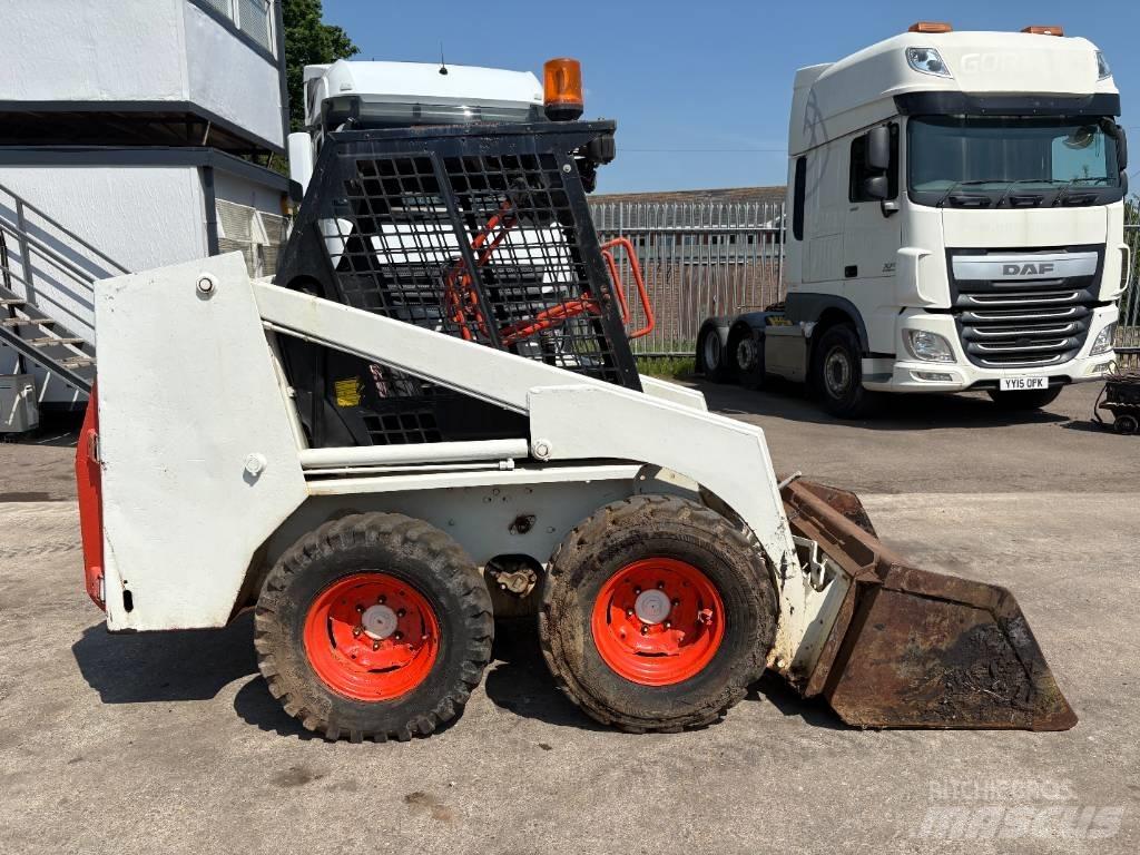 Bobcat 641 Lietoti riteņu kompaktiekrāvēji