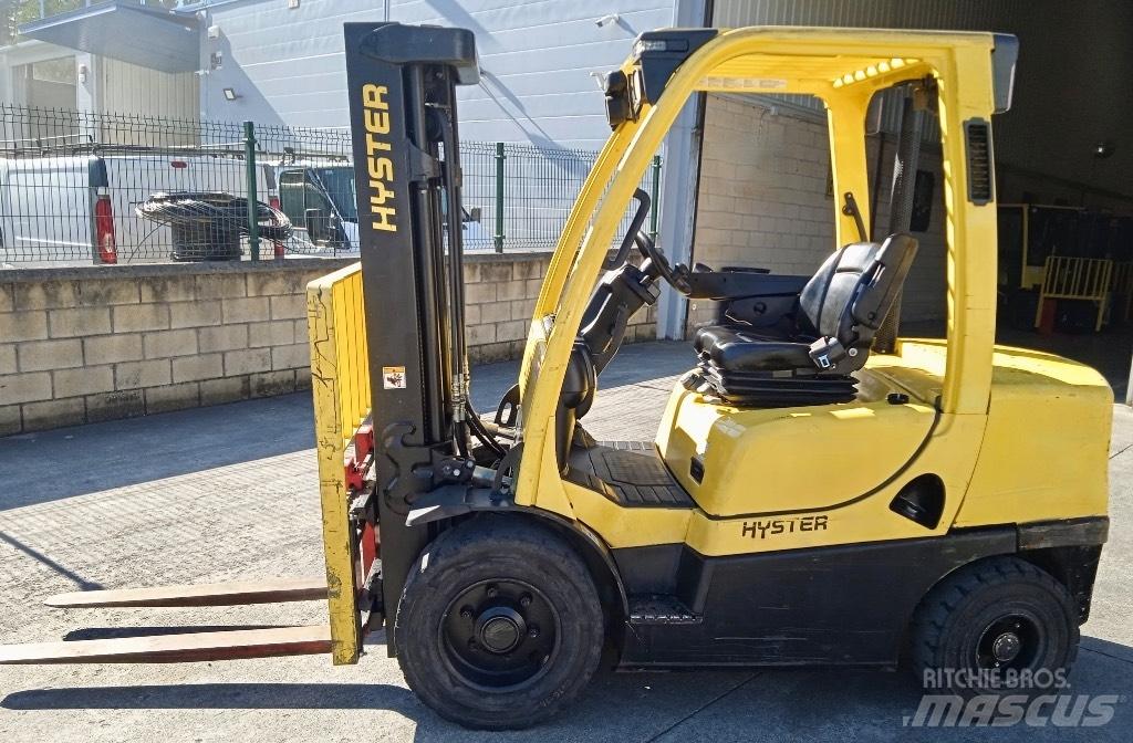 Hyster H 30 FT Tehnika ar dīzeļa dzinēju
