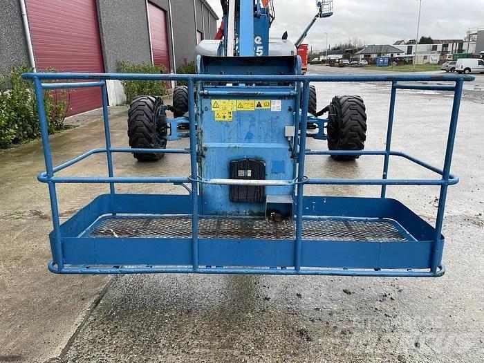 Genie Z135-70 Strēles pacēlāji