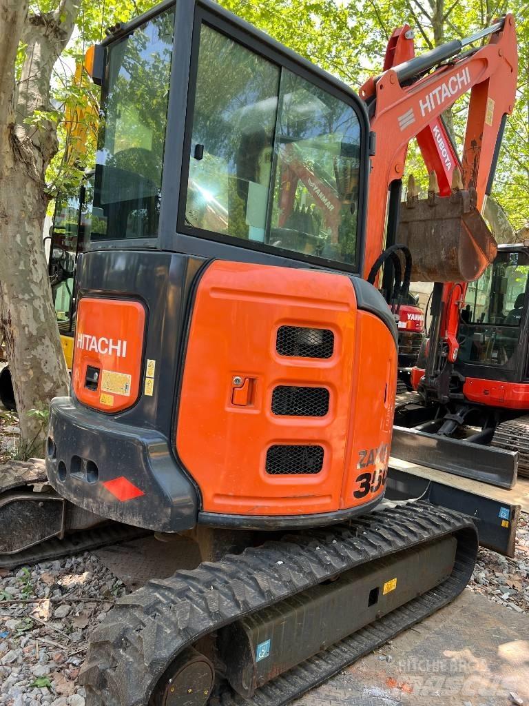 Hitachi ZX 35 U-5 Mini ekskavatori < 7 t