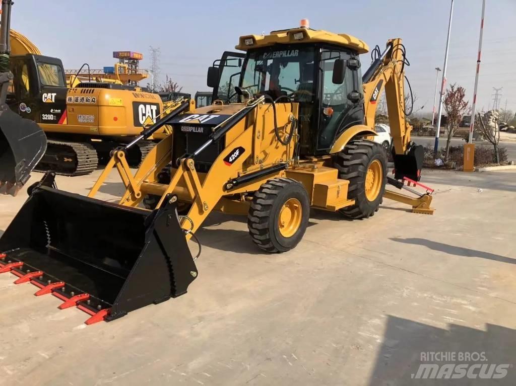 CAT 420 F Ekskavatori-iekrāvēji