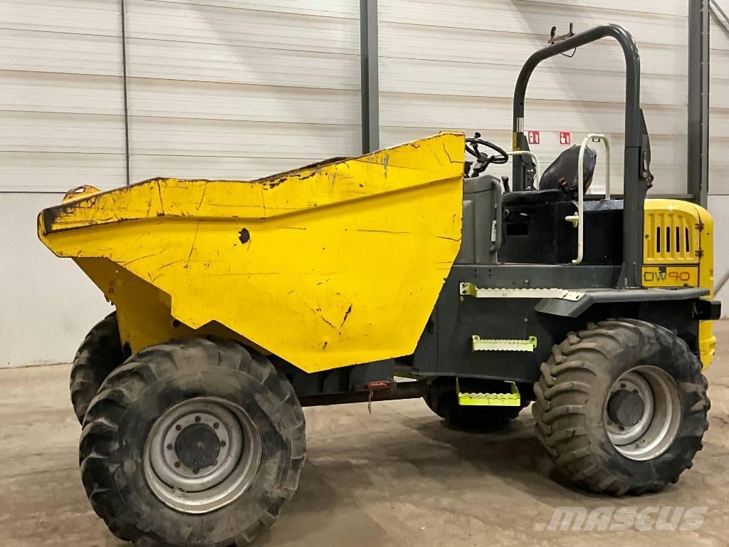 Neuson DW 90 Mini pašizgāzēji