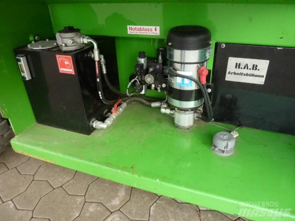  H.A.B. S125-16 E2WD Šķerveida pacēlāji