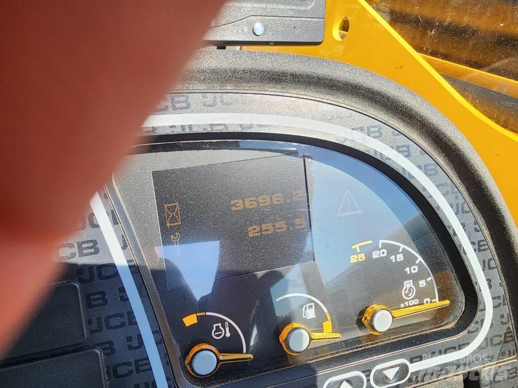 JCB 540-180 Teleskopiskie manipulatori