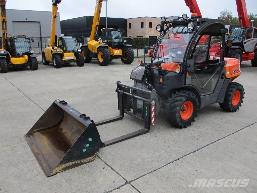 Ausa T144 HX4 (099) Teleskopiskie manipulatori