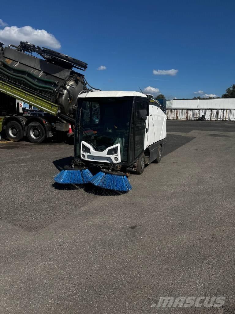 Bucher C 202 Ielu tīrīšanas mašīnas