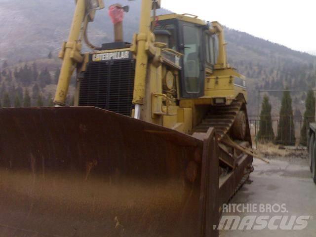 CAT D8R Kāpurķēžu buldozeri