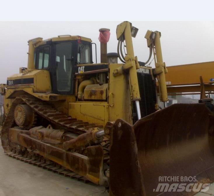 CAT D8R Kāpurķēžu buldozeri