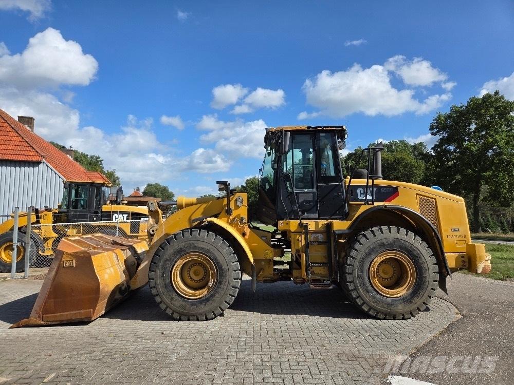 CAT 950H Iekrāvēji uz riteņiem