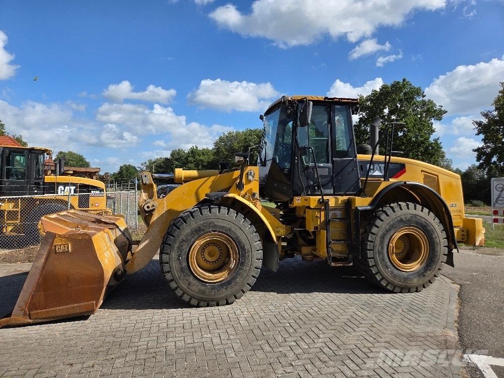 CAT 950H Iekrāvēji uz riteņiem