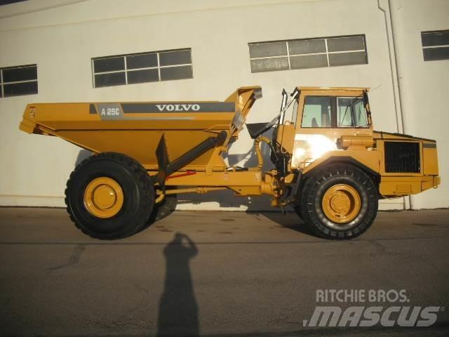 Volvo A 25 C   4x4 Artikulētie pašizgāzēji