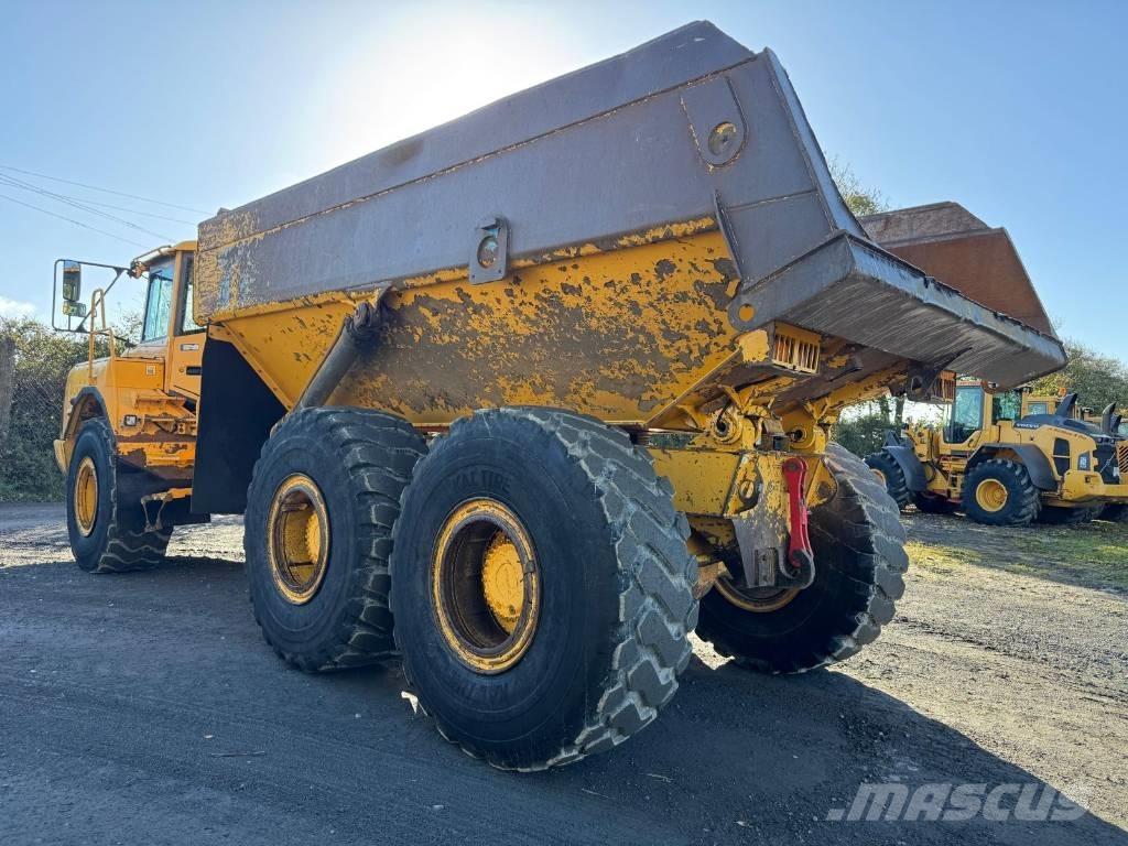 Volvo A 25 D Artikulētie pašizgāzēji