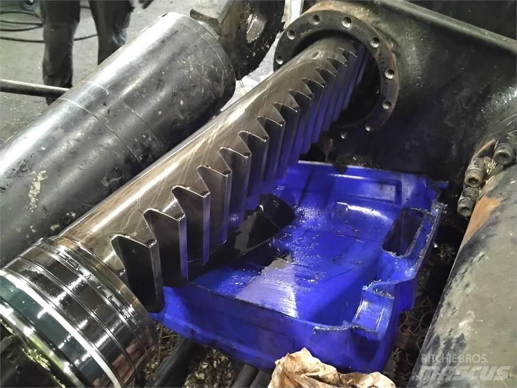 John Deere CH9 Mežizstrādes mašīnu krāni