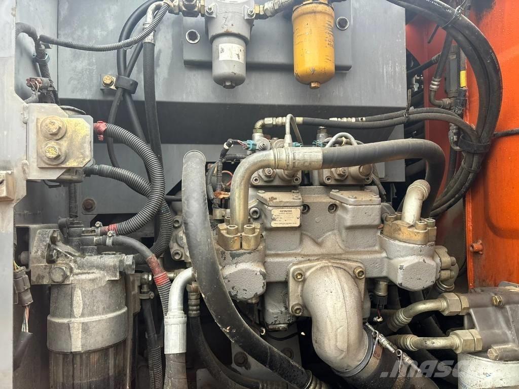 Hitachi ZX140 W-3 Ekskavatori uz riteņiem