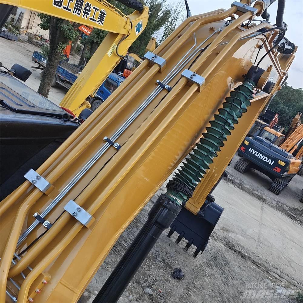 Sany SY 215 C Kāpurķēžu ekskavatori
