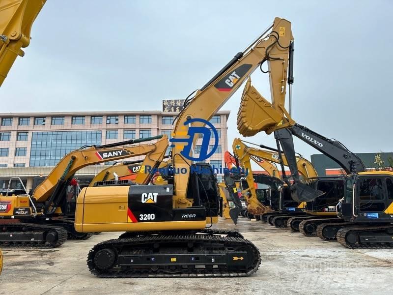 CAT 320D Kāpurķēžu ekskavatori