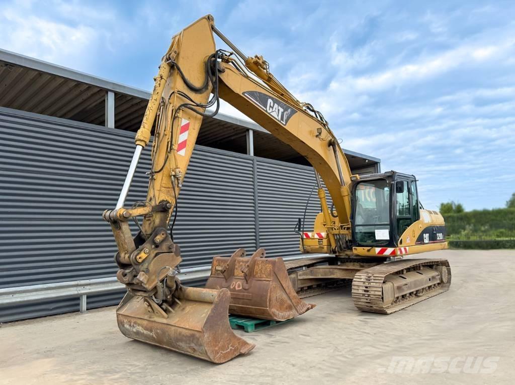 CAT 320 DL Kāpurķēžu ekskavatori