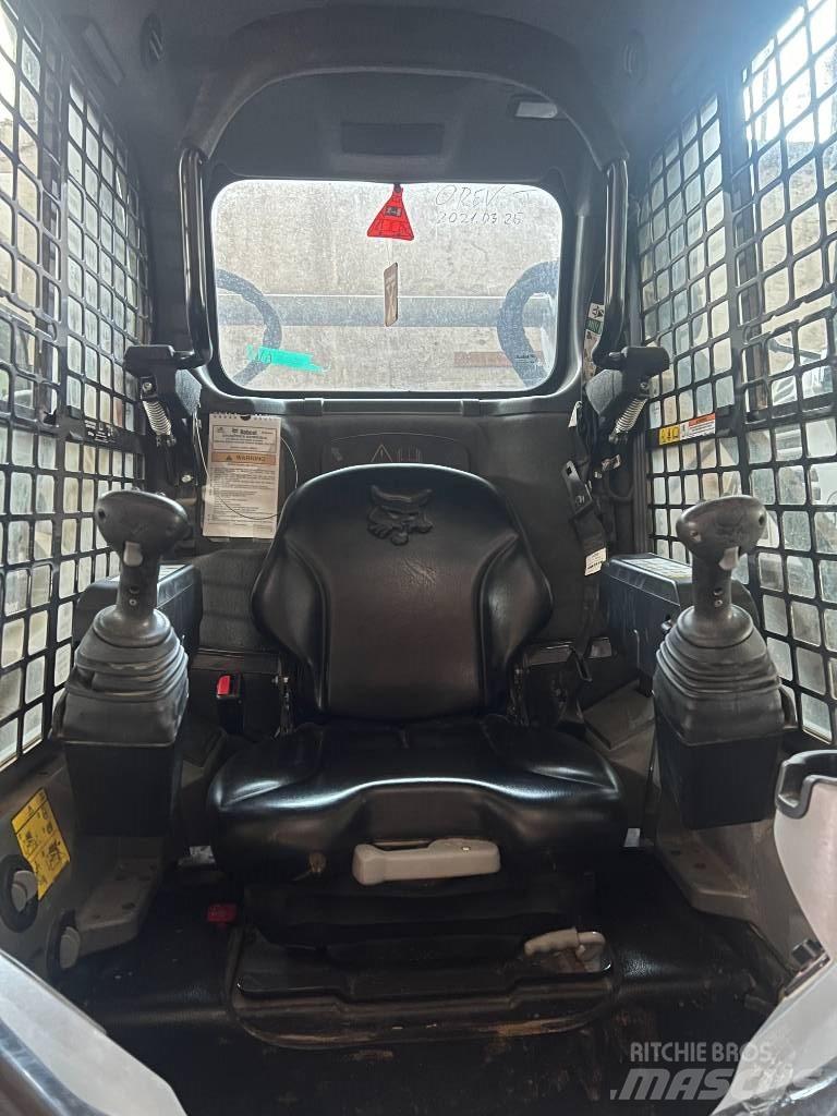 Bobcat S 590 Lietoti riteņu kompaktiekrāvēji
