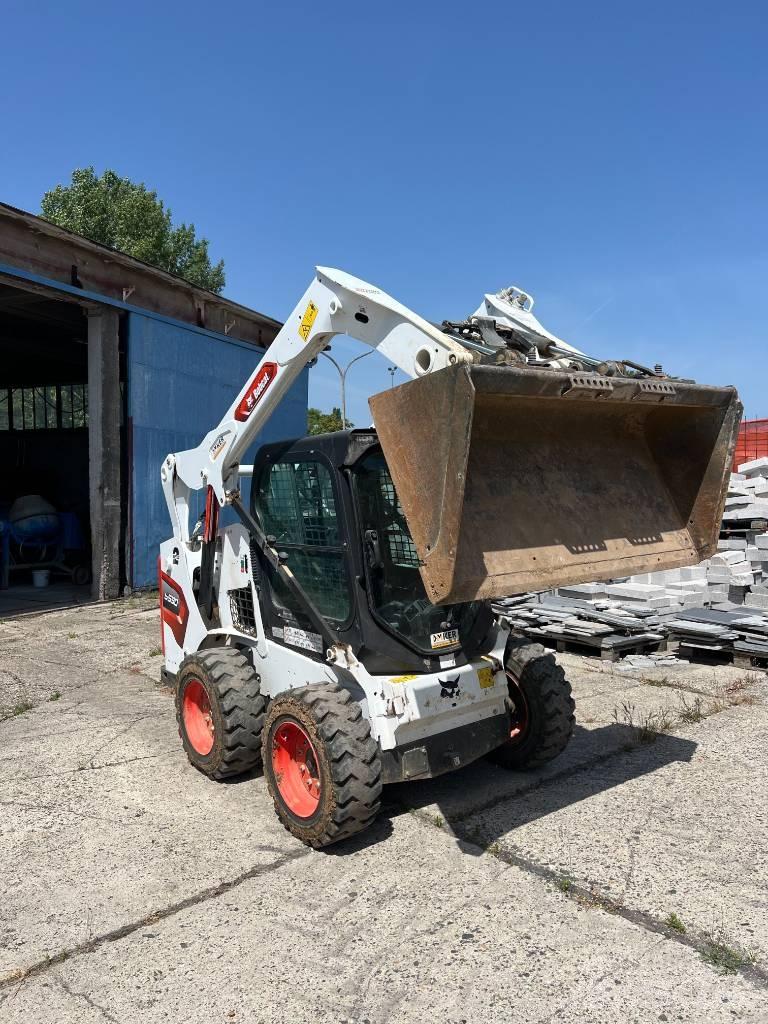 Bobcat S 590 Lietoti riteņu kompaktiekrāvēji