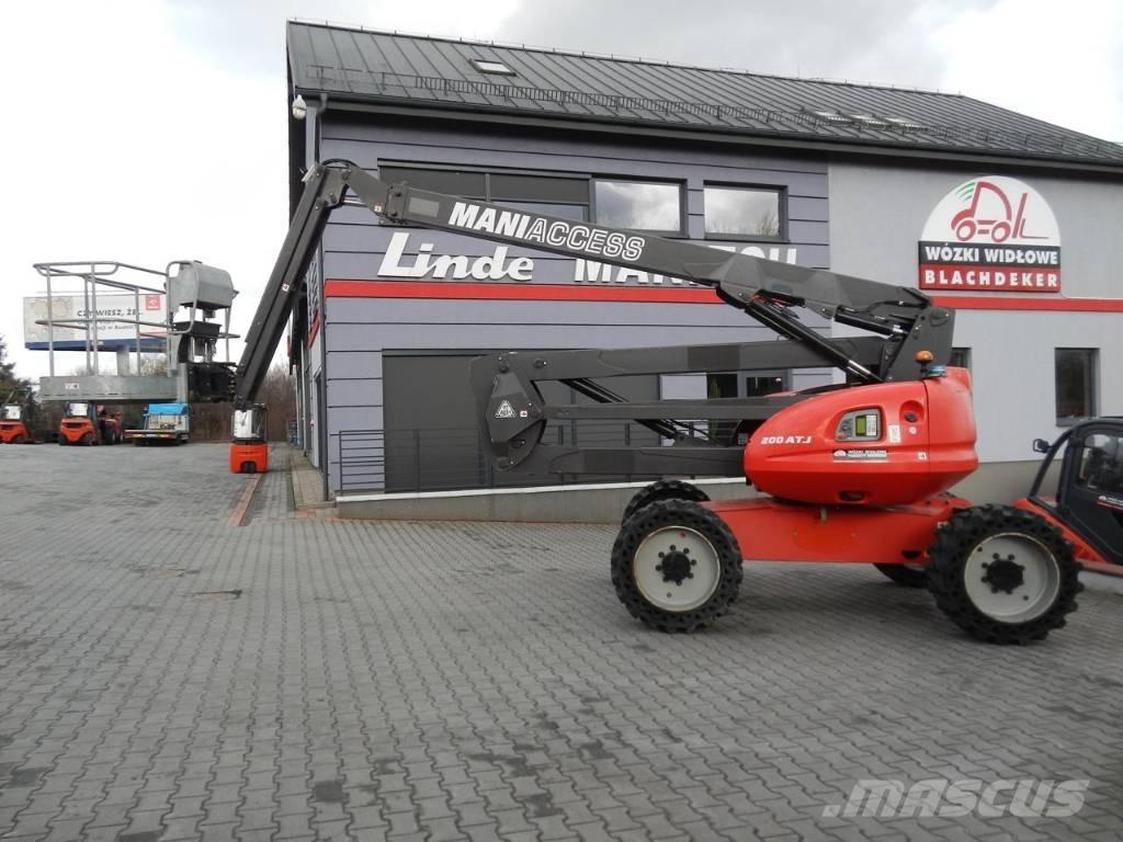 Manitou 200 ATJ Strēles pacēlāji