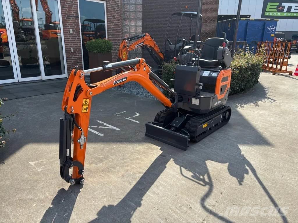 Develon DX10Z-7 Mini ekskavatori < 7 t