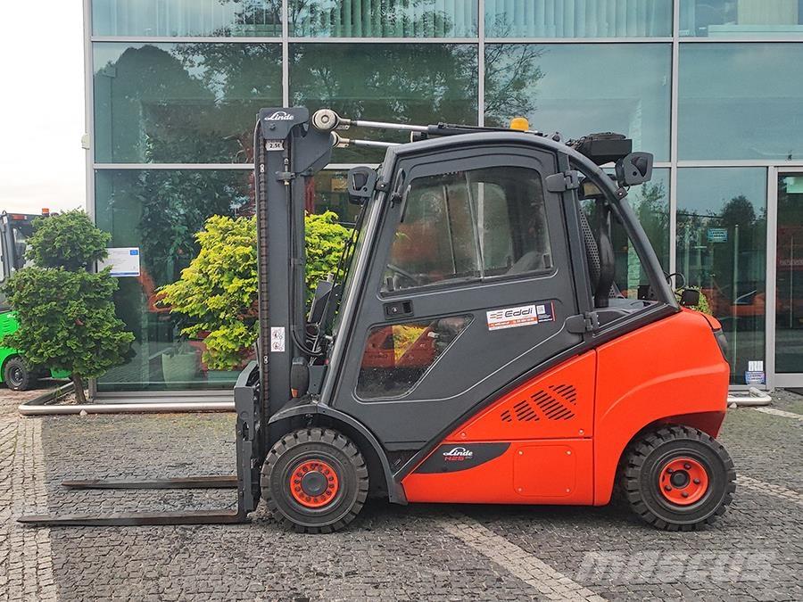 Linde H25D-02 Tehnika ar dīzeļa dzinēju