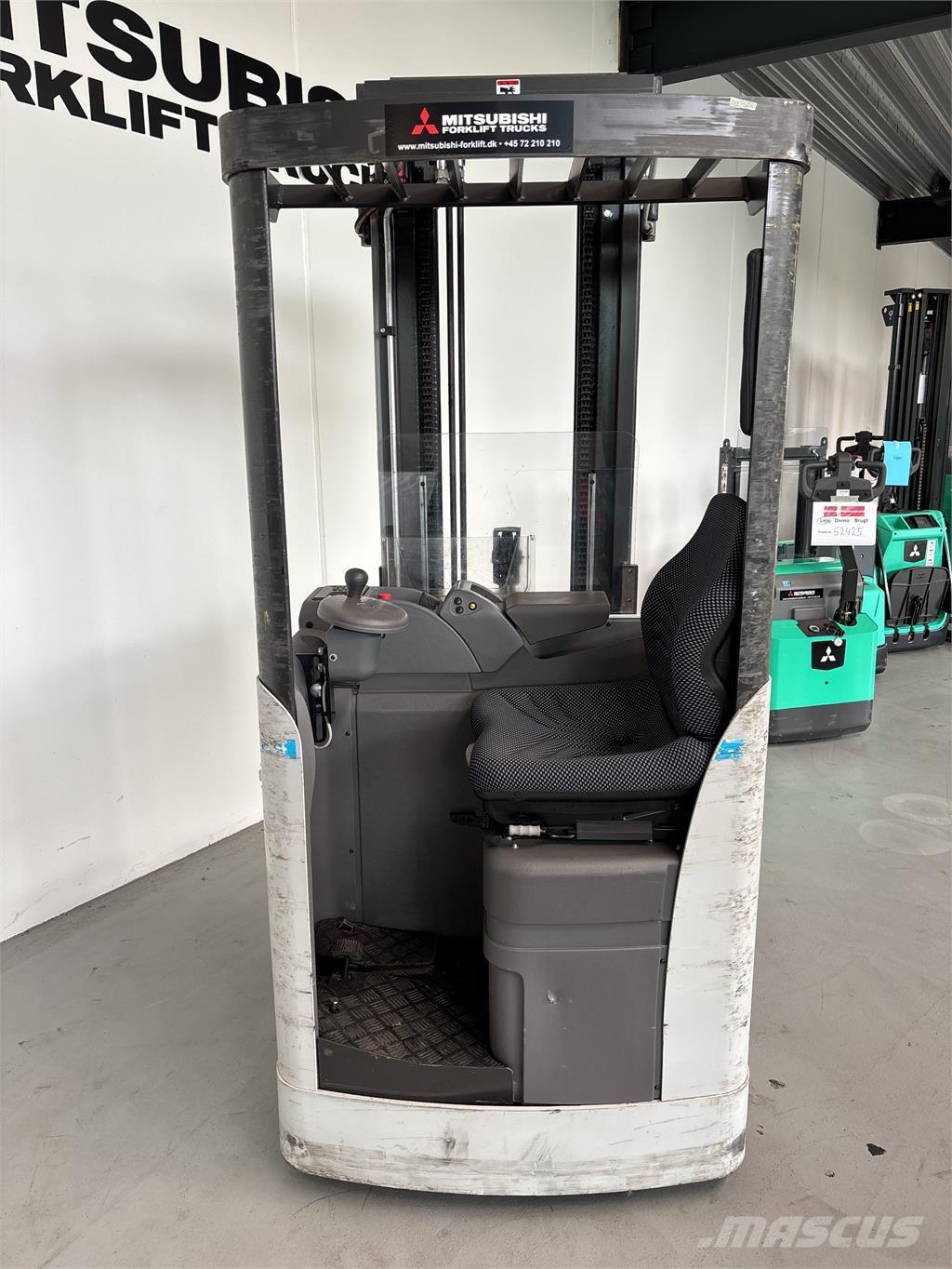 Atlet XJN160 Pašgājēji krautnētāji