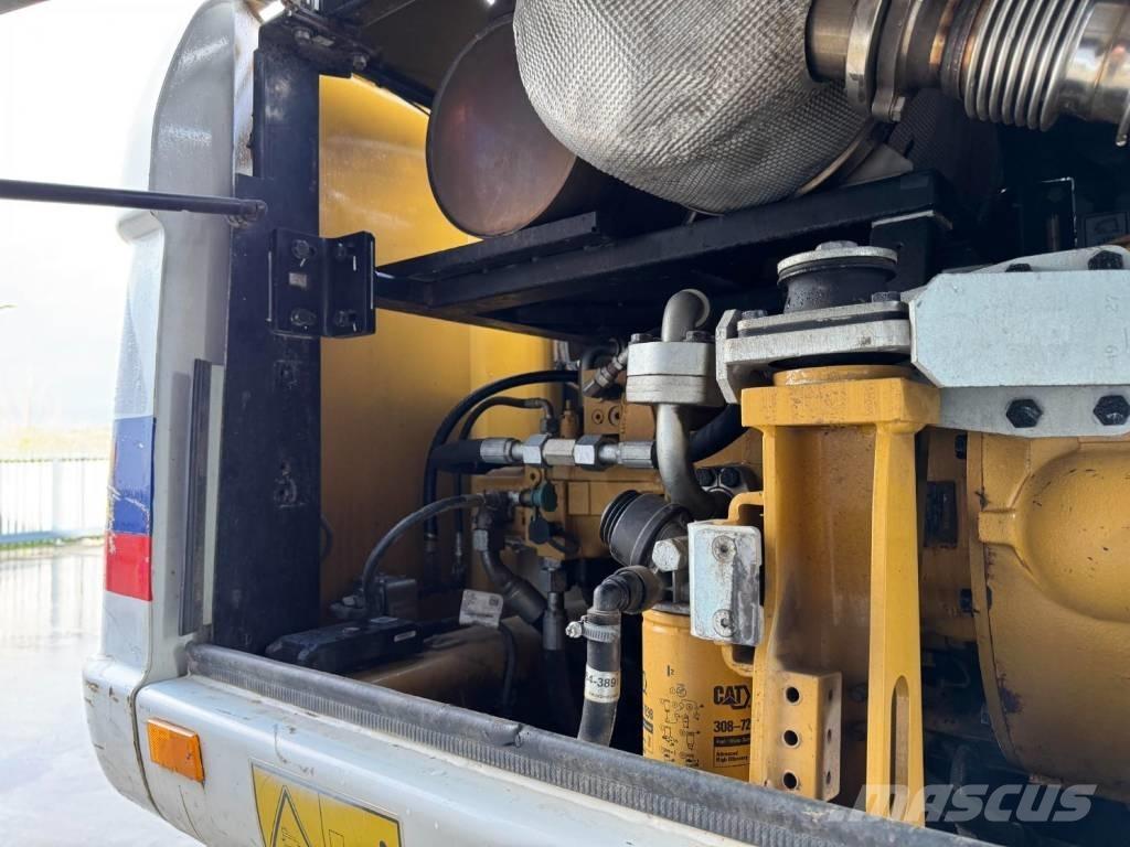 CAT M315D Ekskavatori uz riteņiem