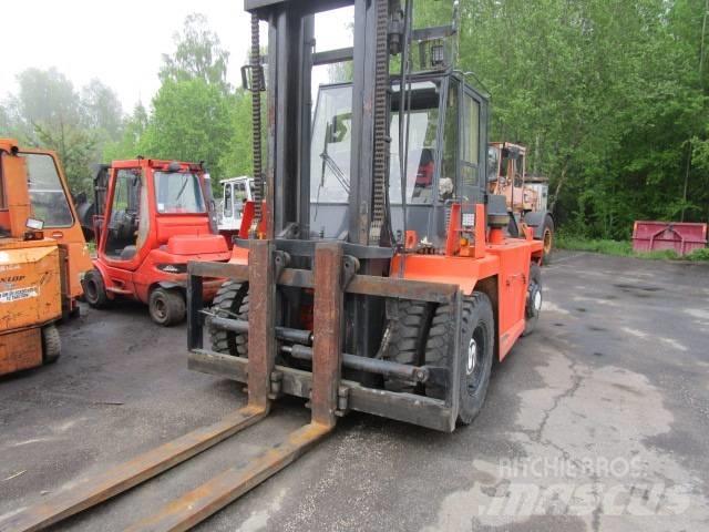 Valmet 1260 Tehnika ar dīzeļa dzinēju