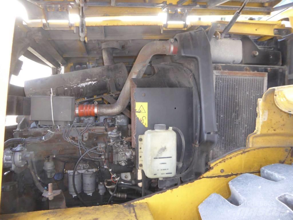 New Holland W130 Iekrāvēji uz riteņiem